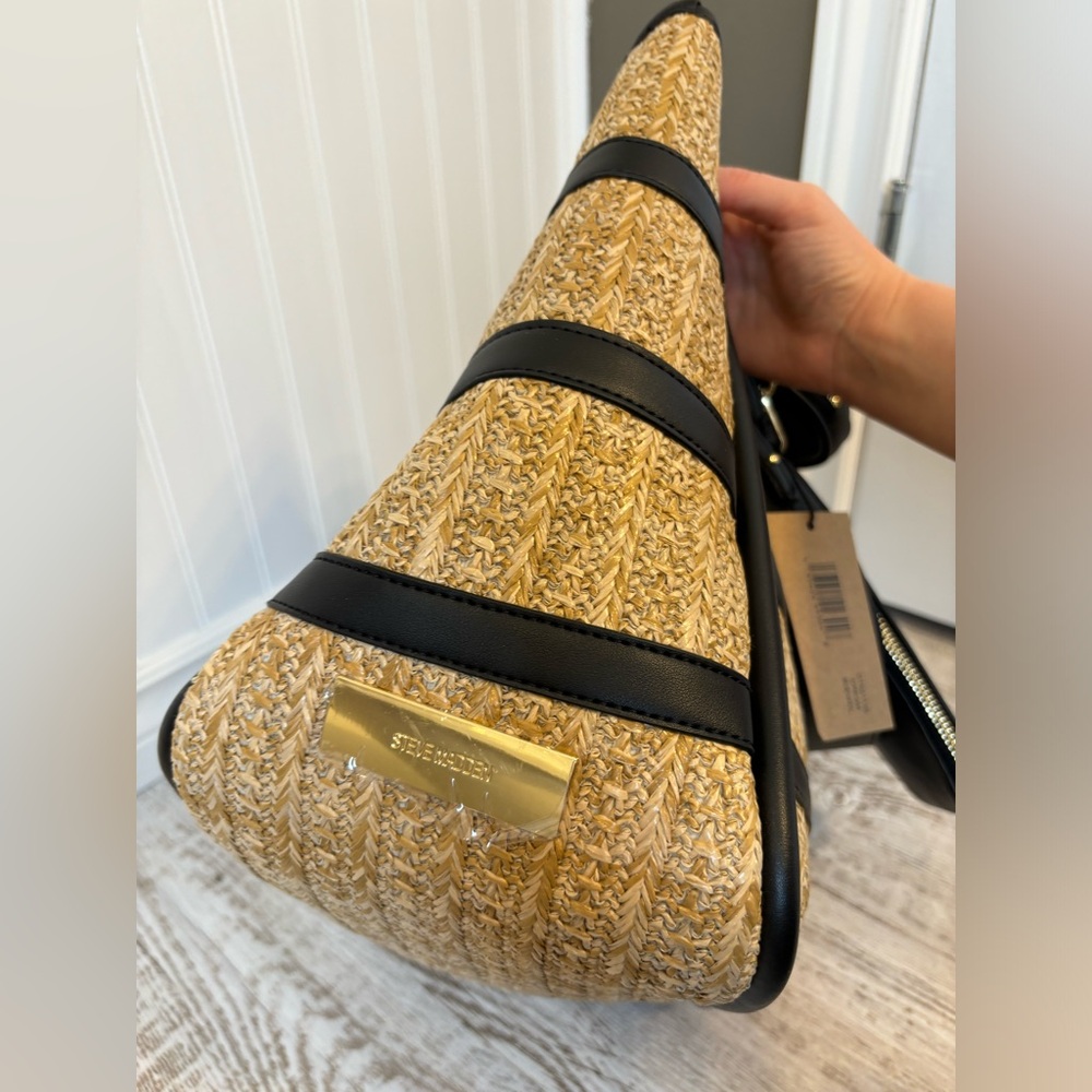 Steve Madden TikTok Women’s BJEWEL handbag black with coin purse and zip-pouch - Picture 9 of 12